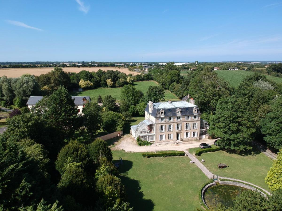 Chambres D'Hotes Chateau De Damigny Saint-Martin-des-Entrées Exterior foto